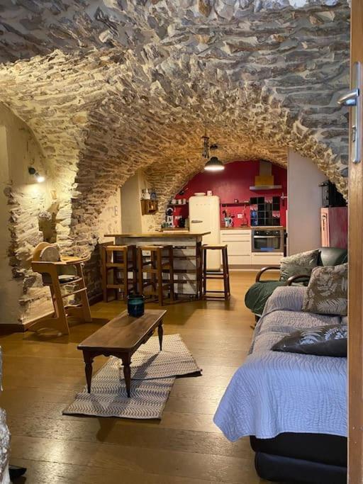 Charmante Cave Voutee 4 Personnes Saint-Jean-de-Fos Esterno foto