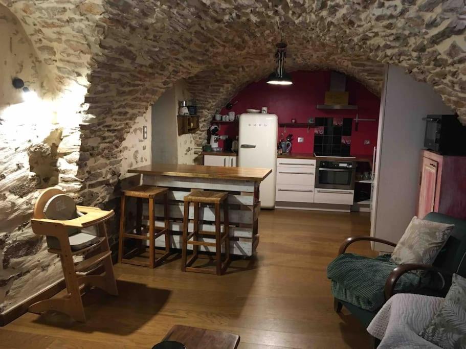 Charmante Cave Voutee 4 Personnes Saint-Jean-de-Fos Esterno foto
